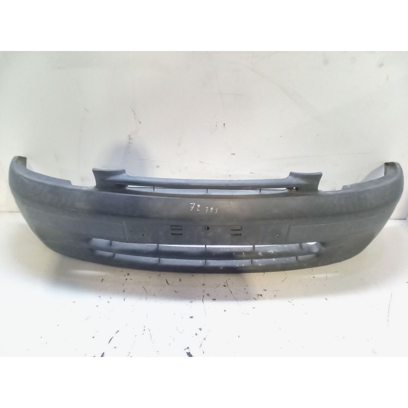 Recambio de paragolpes delantero para renault kangoo express (fc0/1_) 1.2 (fc01, fc0a, fc0f) referencia OEM IAM   