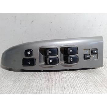MANDO ELEVALUNAS DELANTERO IZQUIERDO 935704D3200T 