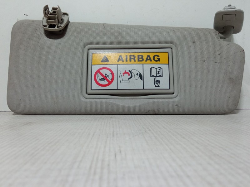 Recambio de parasol derecho para renault clio iv (bh_) 1.5 dci 90 referencia OEM IAM   