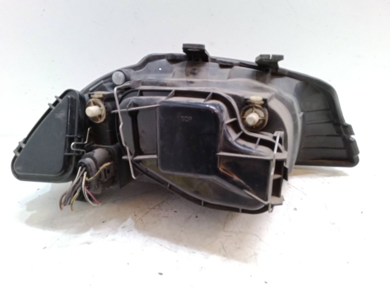 Recambio de faro izquierdo para seat ibiza iii (6l1) 1.9 tdi referencia OEM IAM   