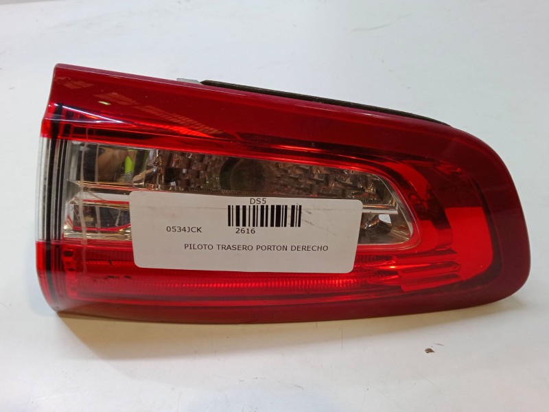 Recambio de piloto trasero porton derecho para citroën ds5 1.6 hdi 115 referencia OEM IAM   