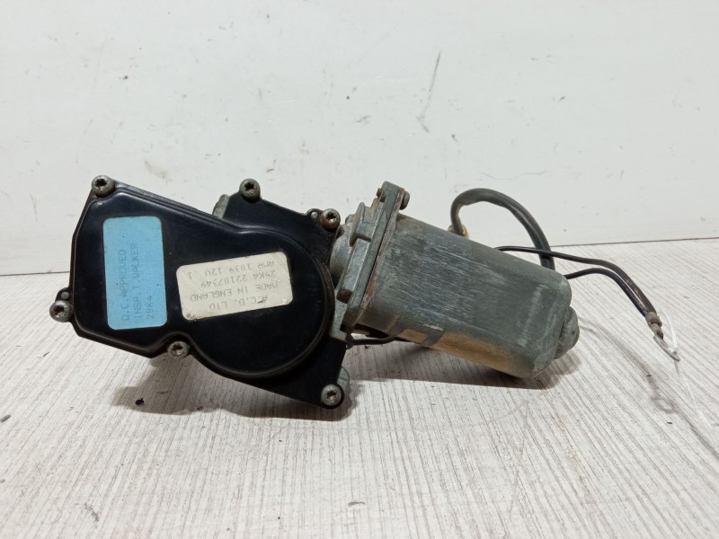 Recambio de motor limpia trasero para land rover discovery i (lj) 2.5 tdi 4x4 referencia OEM IAM AMR103912V  
