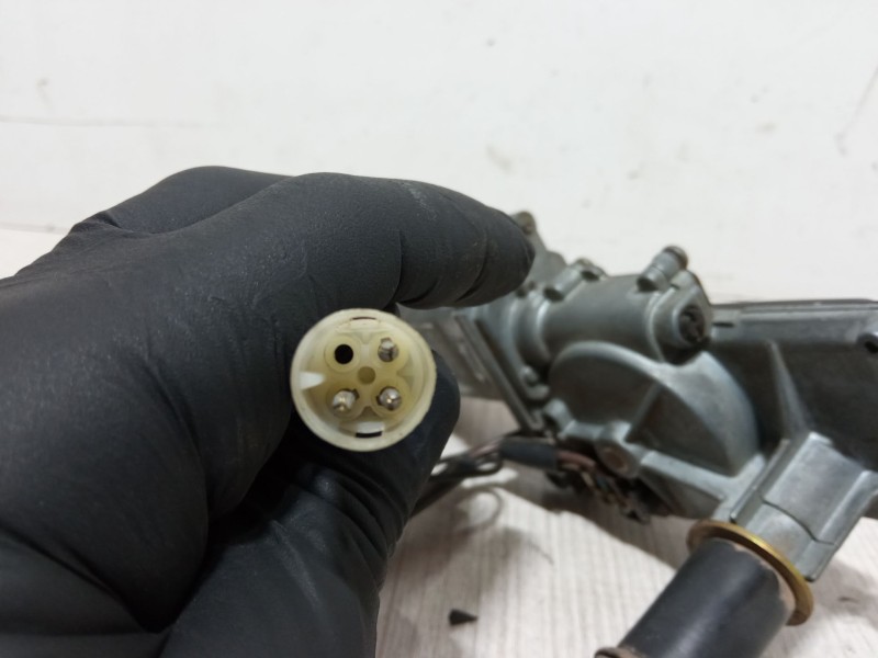 Recambio de motor limpia trasero para land rover discovery i (lj) 2.5 tdi 4x4 referencia OEM IAM AMR103912V  