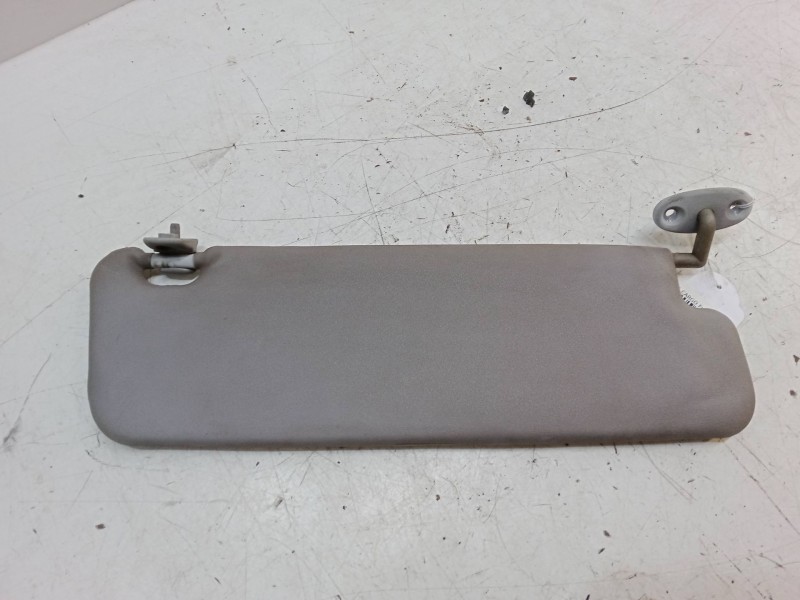 Recambio de parasol derecho para nissan vanette cargo furgoneta (hc 23) 2.3 d referencia OEM IAM   