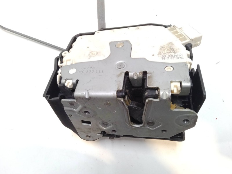 Recambio de cerradura puerta trasera izquierda para land rover range rover i 4.3 vogue lse 4x4 referencia OEM IAM   
