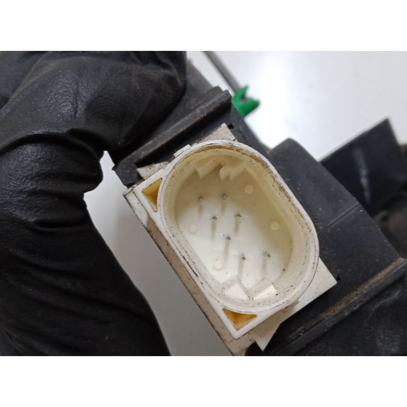 Recambio de cerradura puerta trasera izquierda para land rover range rover i 4.3 vogue lse 4x4 referencia OEM IAM   