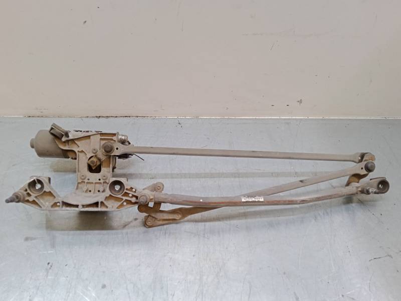 MOTOR LIMPIA DELANTERO 