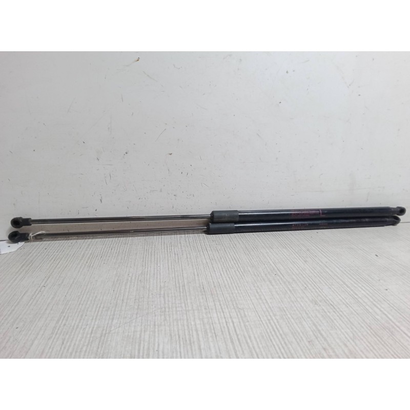 Recambio de amortiguadores malet/porton para renault clio ii (bb_, cb_) 1.2 (bb0a, bb0f, bb10, bb1k, bb28, bb2d, bb2h, cb0a,... 