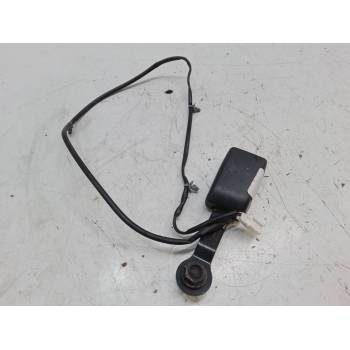 ANCLAJE CINTURON DELANTERO DERECHO 