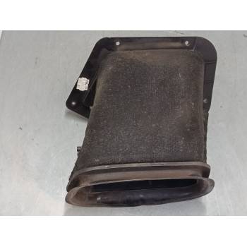 TOMA DE AIRE CAPOT 8200195404 