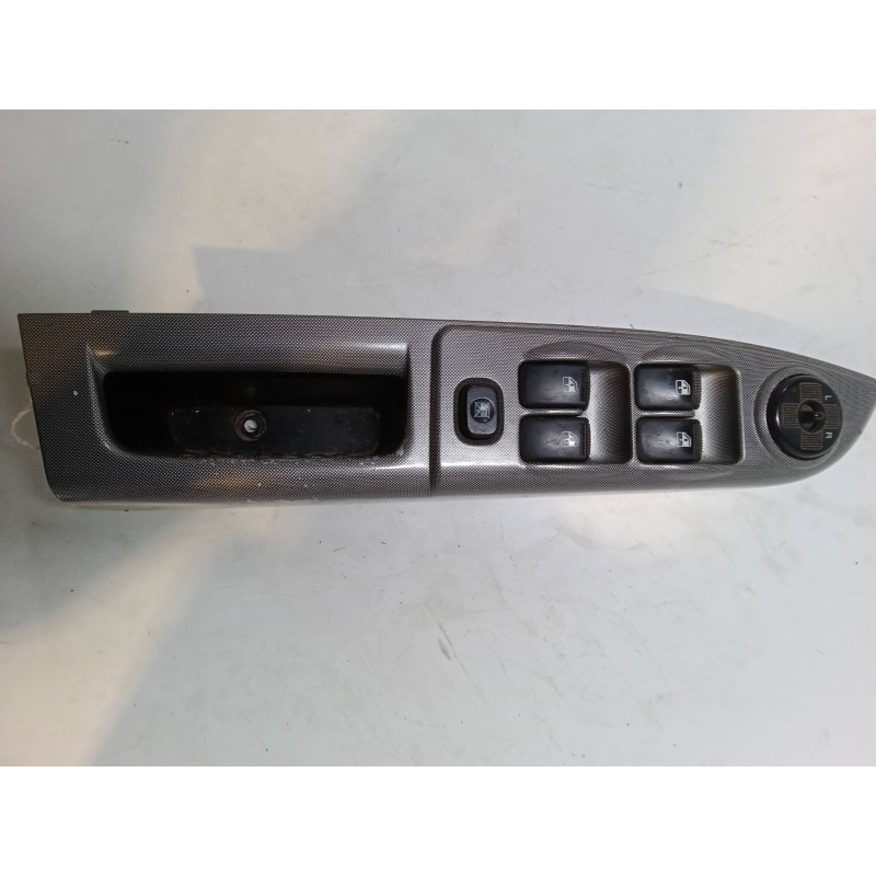 Recambio de mando elevalunas delantero izquierdo para hyundai getz (tb) 1.3 referencia OEM IAM   