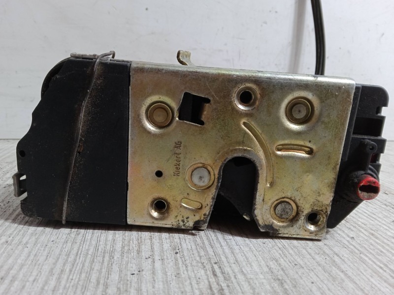 Recambio de cerradura puerta trasera derecha para peugeot 307 sw (3h) 1.6 hdi 110 referencia OEM IAM   