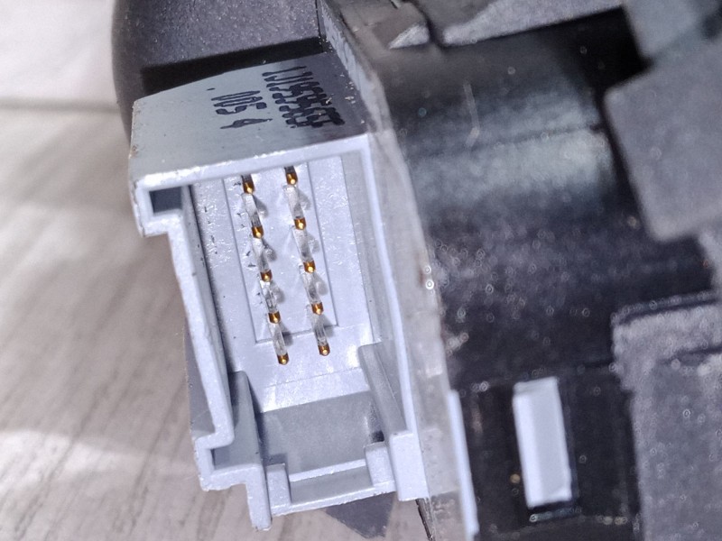Recambio de maneta interior puerta delantera izquierda para volkswagen passat b5.5 (3b3) 2.0 referencia OEM IAM    Recambio de maneta interior puerta delantera izquierda para volkswagen passat b5.5 (3b3) 2.0 referencia OEM IAM