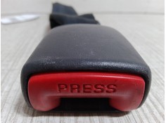 Recambio de anclaje cinturon trasero izquierdo para toyota corolla verso (zer_, zze12_, r1_) 2.0 d-4d (cur10_) referencia OEM IA 2