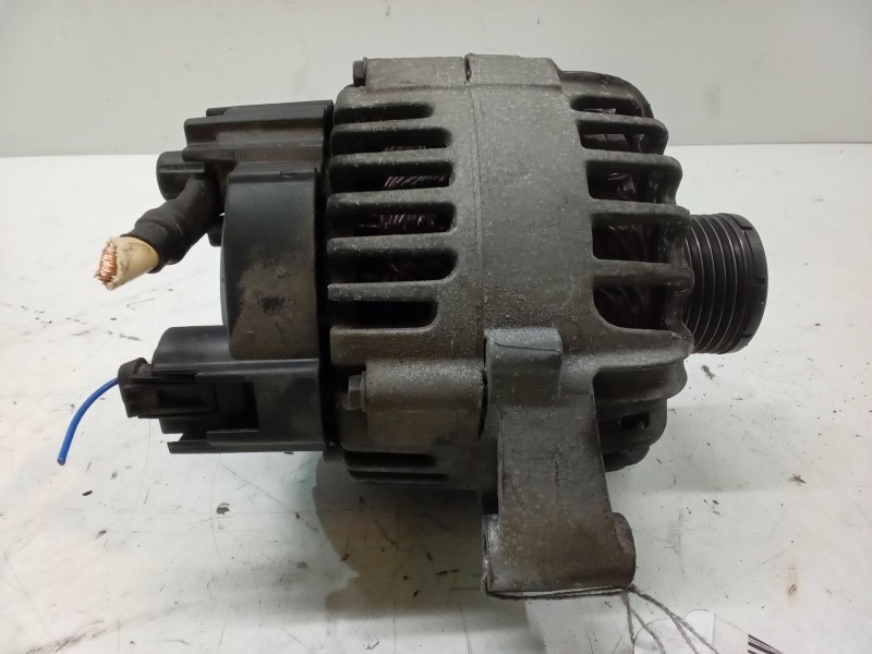 Recambio de alternador para smart forfour (454) 1.5 cdi (454.001) referencia OEM IAM A6391500250 TG11C036 2542956A