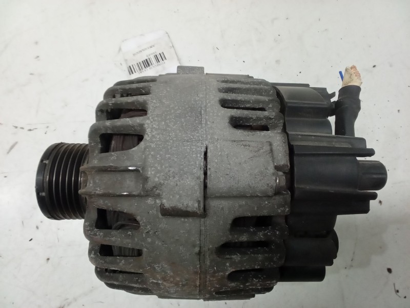 Recambio de alternador para smart forfour (454) 1.5 cdi (454.001) referencia OEM IAM A6391500250 TG11C036 2542956A