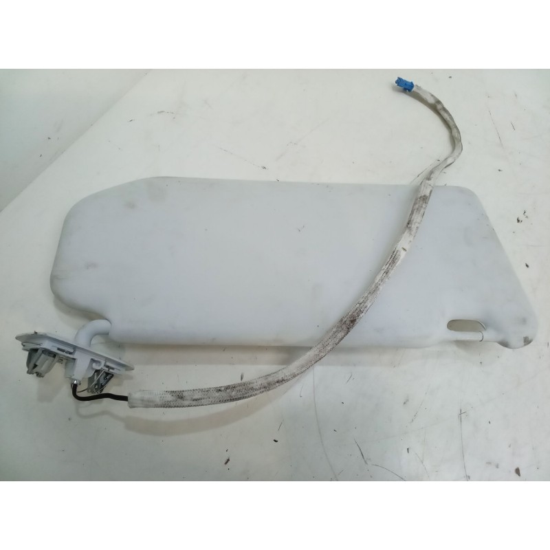 Recambio de parasol izquierdo para peugeot 3008 suv (mc_, mr_, mj_, m4_) 1.5 bluehdi 130 referencia OEM IAM   