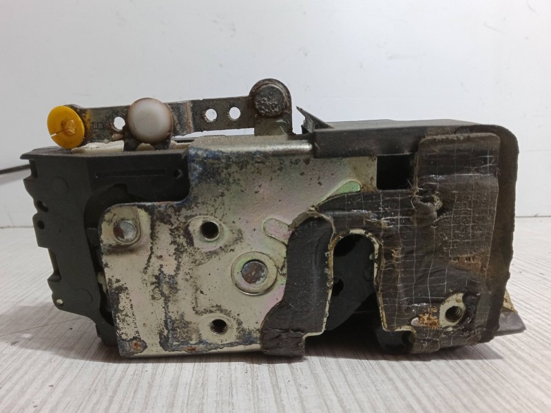 Recambio de cerradura puerta trasera izquierda para ford fusion (ju_) 1.4 tdci referencia OEM IAM   