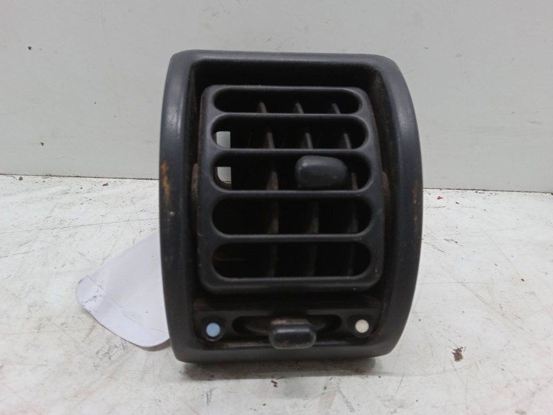 Recambio de aireador derecho para land rover discovery i (lj) 2.5 tdi 4x4 referencia OEM IAM   