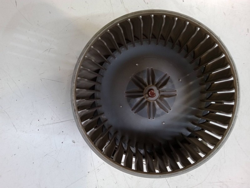 Recambio de motor calefaccion para toyota rav 4 ii (_a2_) 1.8 (zca25_, zca26_) referencia OEM IAM 194000  