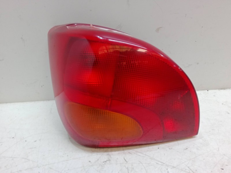 Recambio de piloto trasero izquierdo para ford fiesta iv (ja_, jb_) 1.8 d referencia OEM IAM   