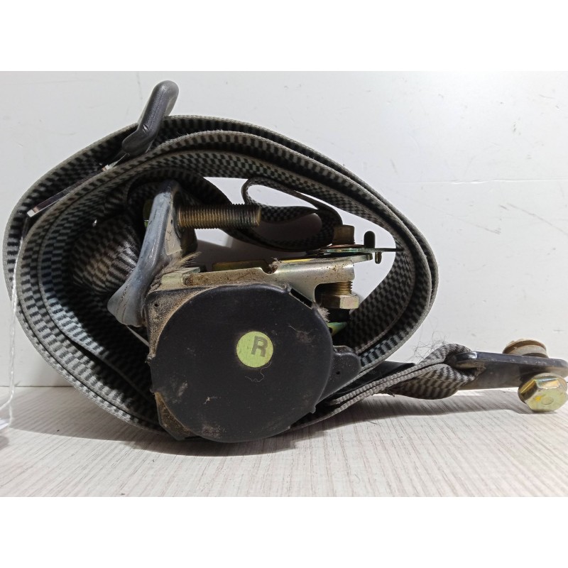Recambio de cinturon seguridad trasero derecho para land rover discovery i (lj) 2.5 tdi 4x4 referencia OEM IAM   