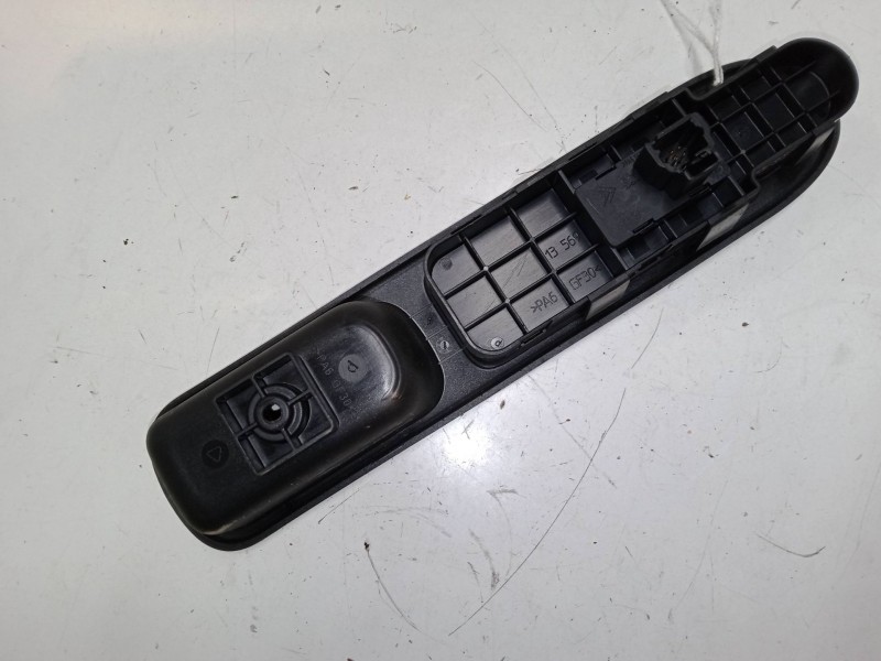 Recambio de mando elevalunas delantero derecho para peugeot 307 (3a/c) 2.0 hdi 90 referencia OEM IAM   