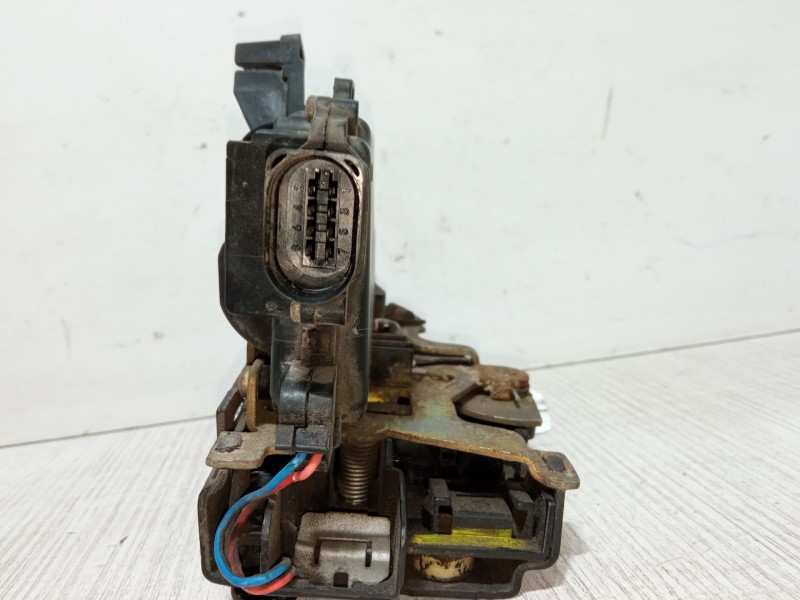 Recambio de cerradura puerta delantera izquierda para skoda octavia i (1u2) 1.9 tdi referencia OEM IAM   