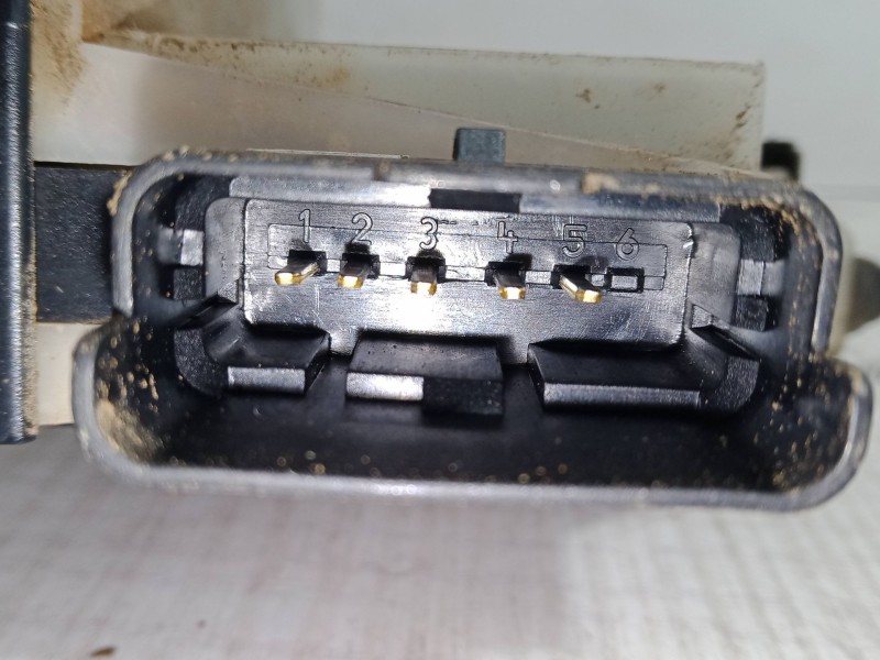 Recambio de cerradura puerta trasera derecha para peugeot 208 i (ca_, cc_) 1.2 vti 82 referencia OEM IAM   