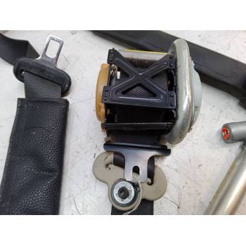 CINTURON SEGURIDAD DELANTERO IZQUIERDO 