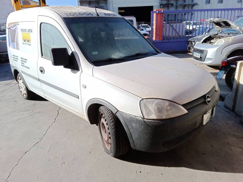 OPEL COMBO TOUR