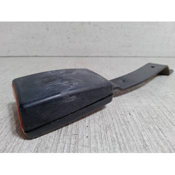 ANCLAJE CINTURON DELANTERO IZQUIERDO 