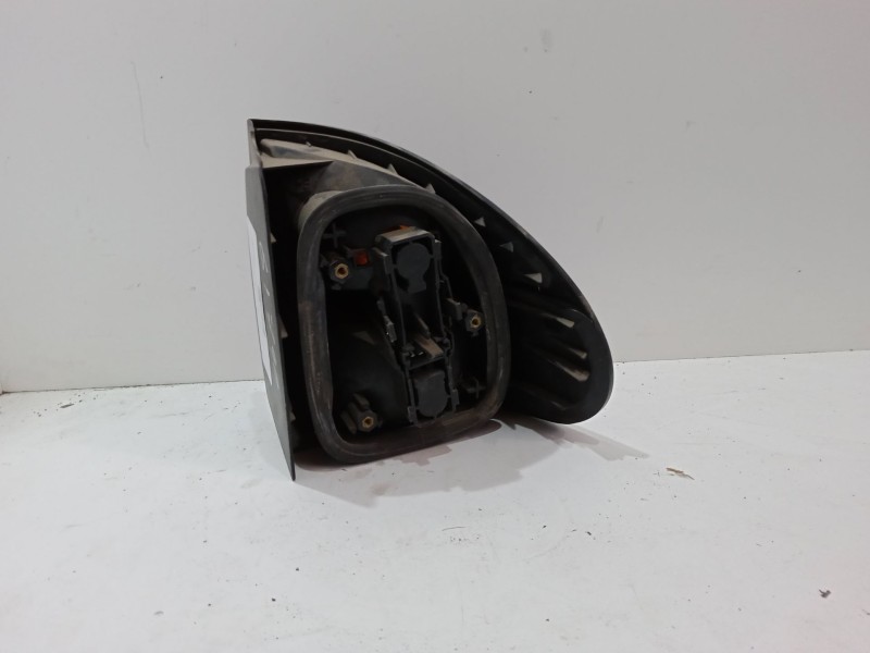 Recambio de piloto trasero izquierdo para renault laguna i (b56_, 556_) 1.8 (b56s/t/0) referencia OEM IAM   