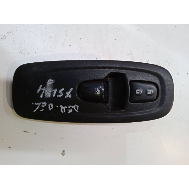 Recambio de mando elevalunas delantero derecho para renault kadjar (ha_, hl_) 1.5 dci 110 (hla3) referencia OEM IAM   