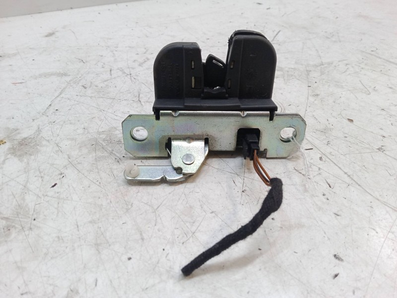Recambio de cerradura maletero / porton para seat ibiza iii (6l1) 1.4 16v referencia OEM IAM   
