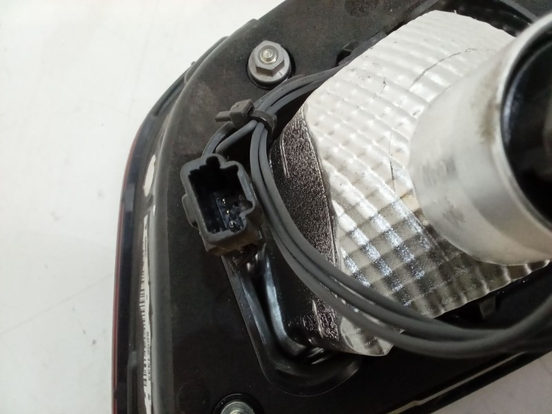 Recambio de piloto trasero porton derecho para renault kadjar (ha_, hl_) 1.5 dci 110 (hla3) referencia OEM IAM   