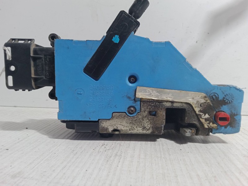 Recambio de cerradura puerta trasera derecha para peugeot 207/207+ (wa_, wc_) 1.4 16v referencia OEM IAM   