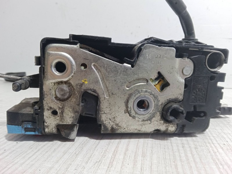 Recambio de cerradura puerta trasera derecha para peugeot 207/207+ (wa_, wc_) 1.4 16v referencia OEM IAM   