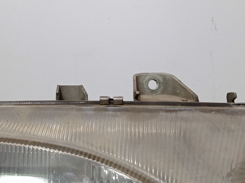 Recambio de faro derecho para peugeot 806 (221) 2.1 td 12v referencia OEM IAM   