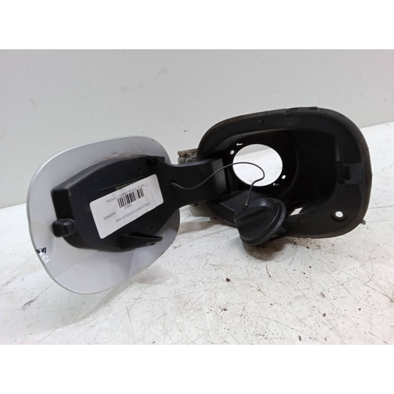 Recambio de tapa exterior combustible para renault modus / grand modus (f/jp0_) 1.5 dci 90 referencia OEM IAM    Recambio de tapa exterior combustible para renault modus / grand modus (f/jp0_) 1.5 dci 90 referencia OEM IAM