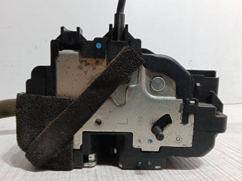 Recambio de cerradura puerta trasera izquierda para renault koleos i (hy_) 2.0 dci (hy0k) referencia OEM IAM   