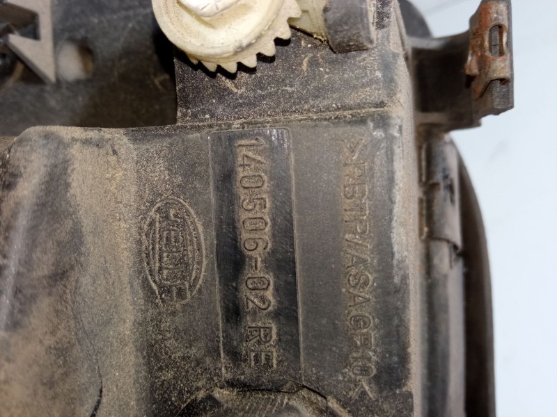 Recambio de faro derecho para audi a6 c4 avant (4a5) 2.6 quattro referencia OEM IAM   