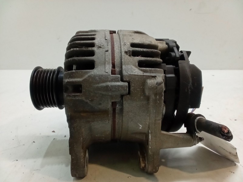 Recambio de alternador para seat ibiza iii (6l1) 1.4 16v referencia OEM IAM 037903025M  0124325013