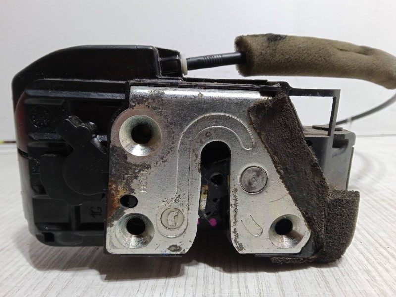 Recambio de cerradura puerta trasera izquierda para renault koleos i (hy_) 2.0 dci (hy0k) referencia OEM IAM   