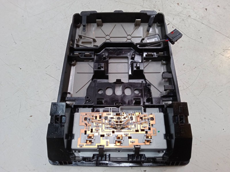 Recambio de luz interior delantera para opel astra j (p10) 1.6 (68) referencia OEM IAM   