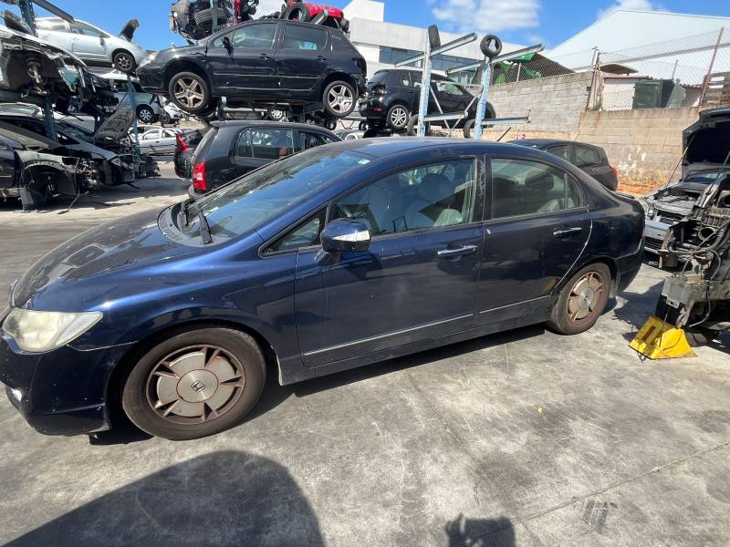 HONDA CIVIC VIII SEDÁN (FD, FA)