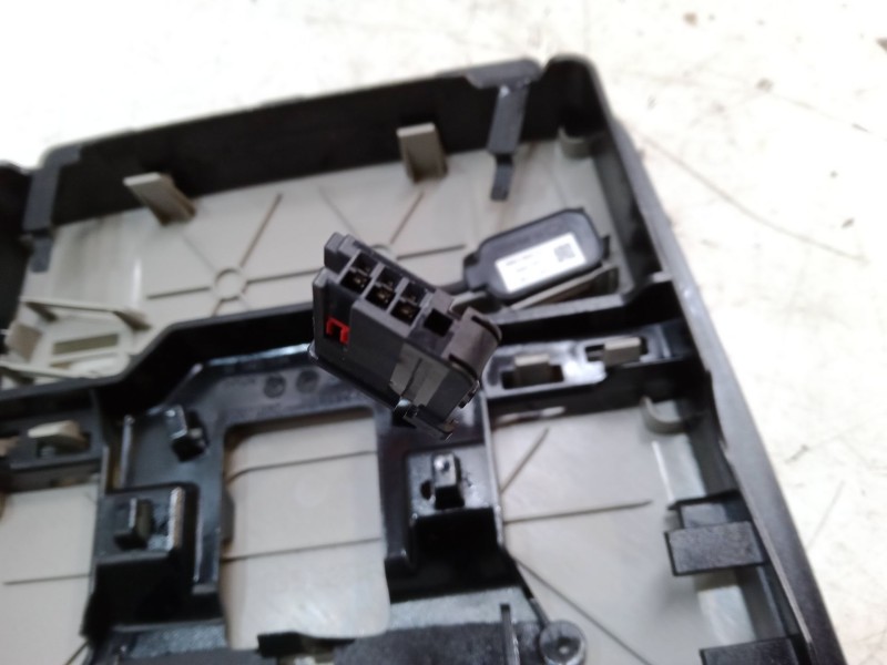 Recambio de luz interior delantera para opel astra j (p10) 1.6 (68) referencia OEM IAM   