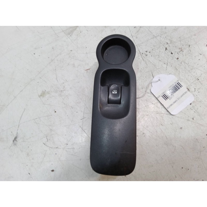 Recambio de mando elevalunas delantero derecho para renault modus / grand modus (f/jp0_) 1.5 dci 90 referencia OEM IAM   