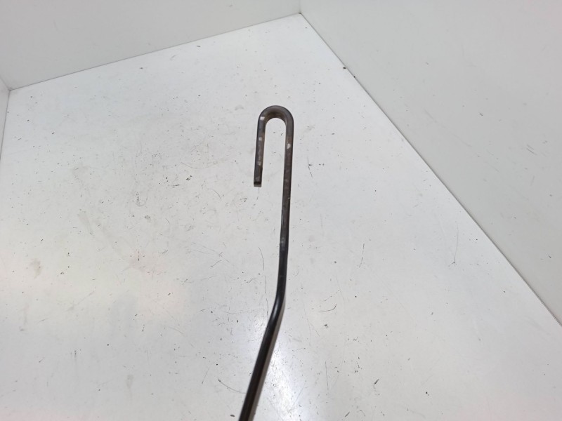 Recambio de brazo limpia delantero izquierdo para peugeot 307 (3a/c) 2.0 hdi 90 referencia OEM IAM   