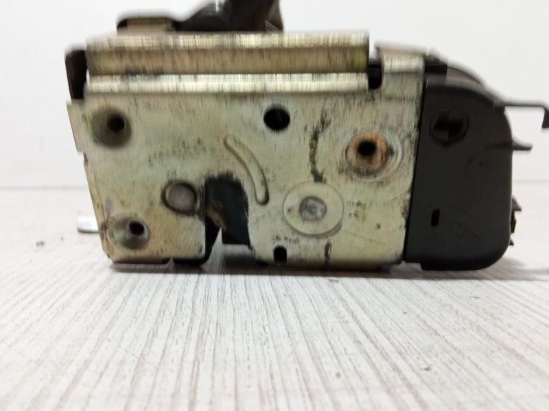 Recambio de cerradura puerta trasera izquierda para renault espace iv (jk0/1_) 1.9 dci (jk0u, jk0g) referencia OEM IAM   